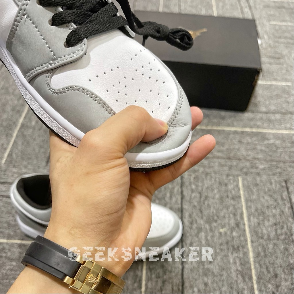 [GeekSneaker] Giày Sneaker Cổ Thấp Jordan 1 Low Light Smoke Grey | BigBuy360 - bigbuy360.vn