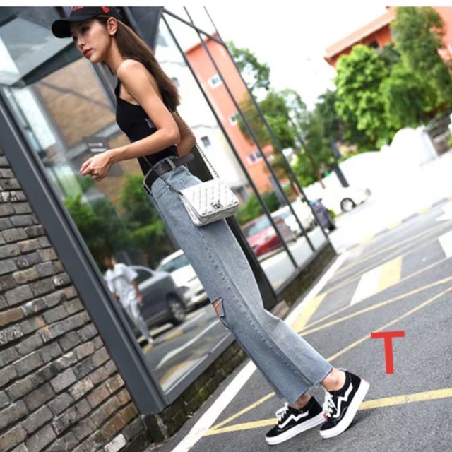 Quần bò ống rộng rách to nhỏ 2 bên gối TTO877