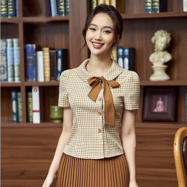 Áo sơ mi công sở nữ cổ bẻ cài nơ họa tiết kẻ chéo ngắn tay, áo sơ mi nữ