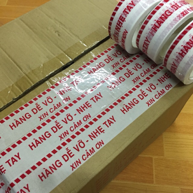 BĂNG DÍNH IN CHỮ HÀNG DỄ VỠ 1 CUỘN