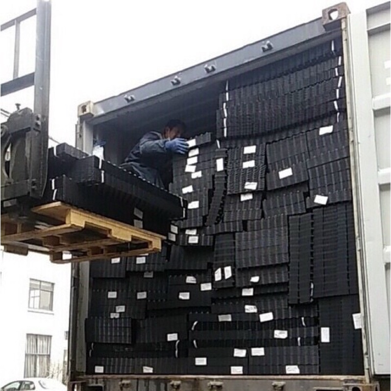 50mbầu v6- bầu quây cây thông minh (cao 15-20cm, dày 0,7mm ) có tặng kèm ốc vít