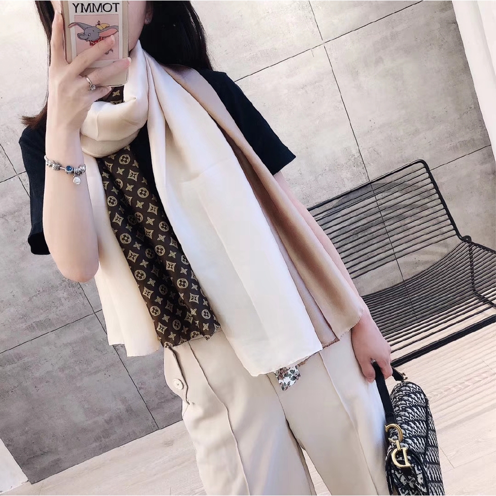 Khăn Choàng Lụa Mềm Dáng Dài Chống Nắng Thời Trang Đi Biển Sang Trọng Cho Nữ