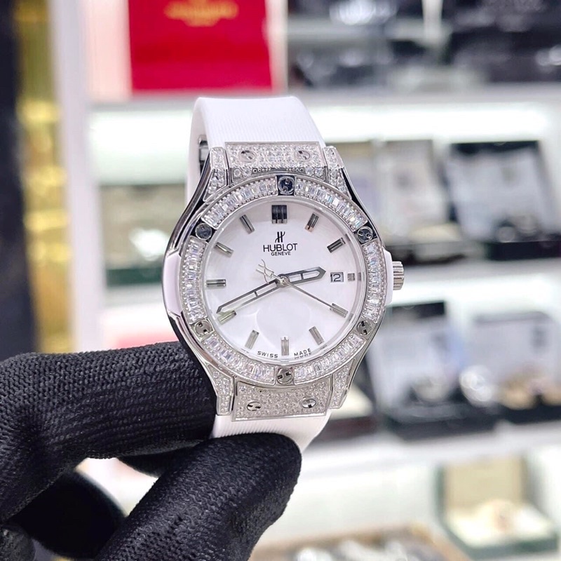 Đồng Hồ HUBLOT lady full đá - Máy Pin Nhật Case 33mm dành cho Nữ - BH 24 Tháng