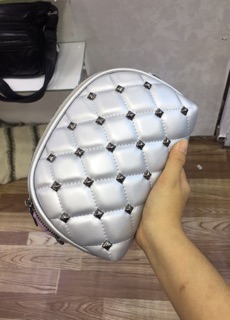 Túi xách hến đinh quảng châu