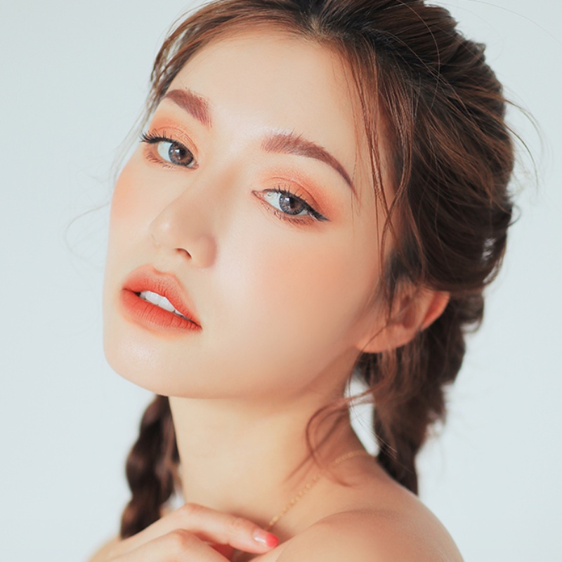 [Hàng mới về] Set 12 thỏi phấn mắt nhiều màu lì và ánh kim chống thấm nước độc đáo