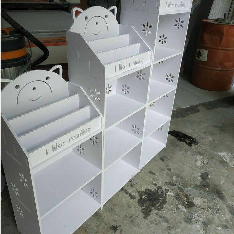 [Hàng Tận Xưởng] Kệ sách gấu đứng ngăn chứa đồ (PVC Gỗ Nhựa) Full Bộ Kèm Vít Cho Bé