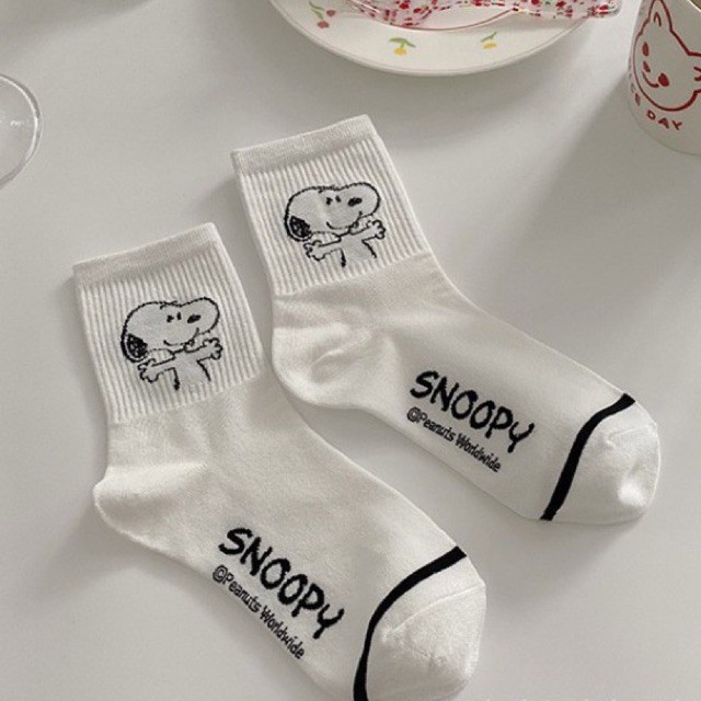 Tất nữ cao cổ trắng SNOOPY cute dễ thương TC02