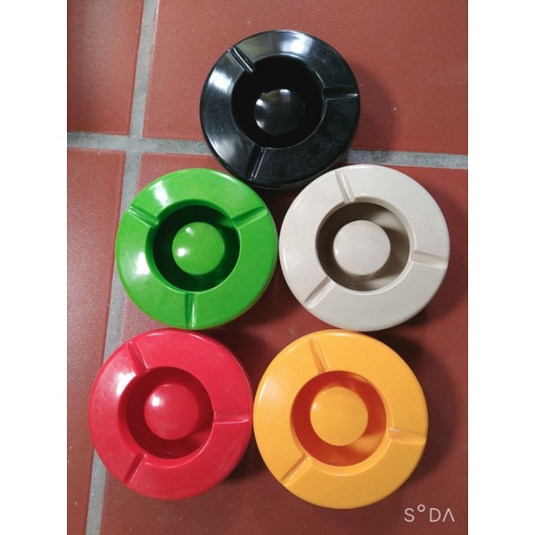 Gạt tàn thuốc lá phíp