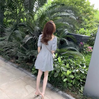 Váy hoa cúc xanh