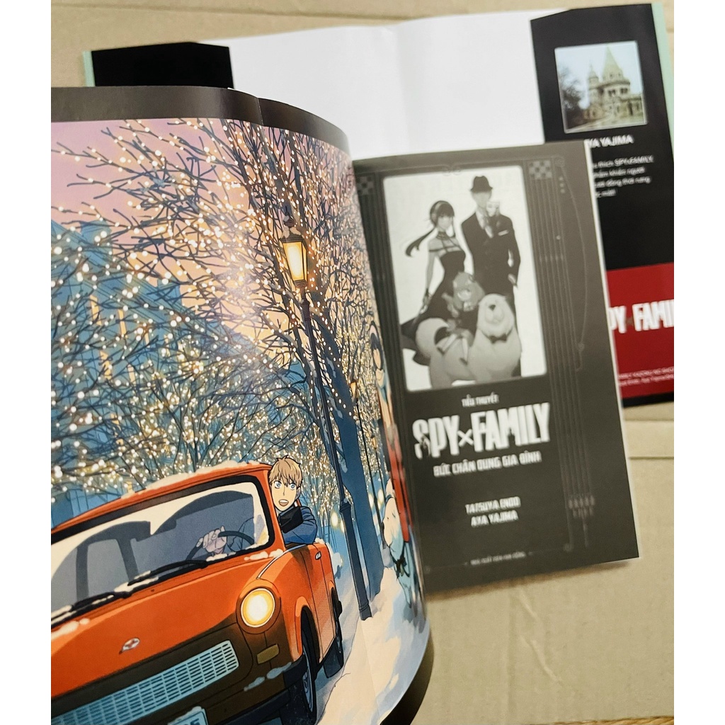 Sách – SPY X FAMILY tiểu thuyết – Bức Chân Dung Gia Đình (Tặng kèm Standee PVC)