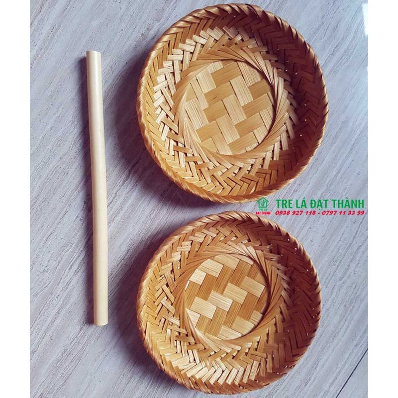 Đĩa tre hun khói, khay đựng các loại hạt va chụp hình trang trí
