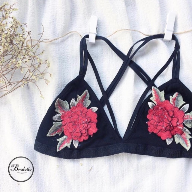Áo Bralette hoa hồng quyến rũ, bra không mút, không gọng ATK03