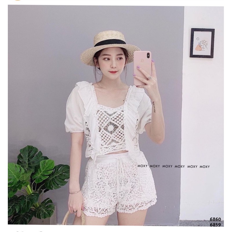 set 2 món - áo ren croptop pha tay bồng + quần ren hoạ tiết đồng xu (có bán tách rời)