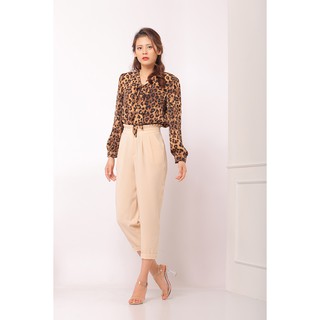 sơ mi lụa buộc nơ cổ hoạ tiết da báo
