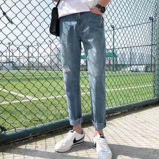 Quần yếm Denim phối rách cá tính dành cho bé trai
