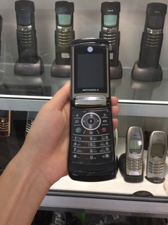 Motorola v9