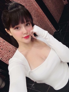 ÁO THUN ZIP CỔ VUÔNG CHẤT ĐẸP MS12344