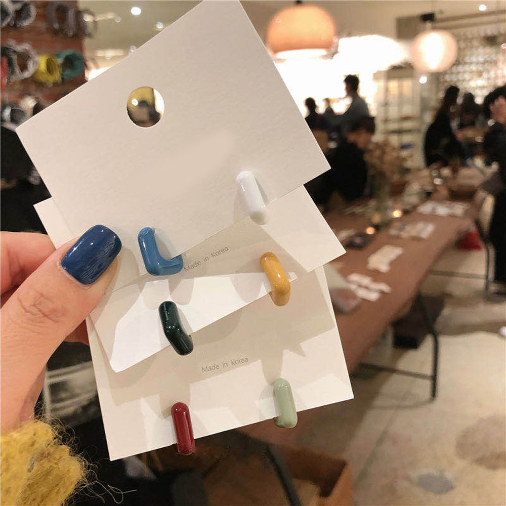 Khuyên Tai Nữ Trang Tạo Hình Độc Đáo