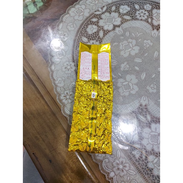 Chè móc câu Tân Cương Thái Nguyên Kim Oanh đóng gói 100gr chất lượng cao giá tốt nhất