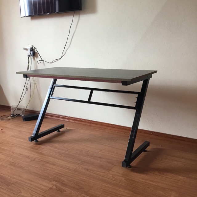 Bàn chữ z giá siêu rẻ