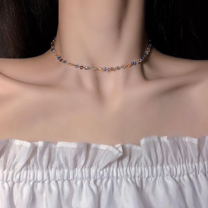 Vòng cổ choker màu đơn giản kiểu 2021 cho nữ