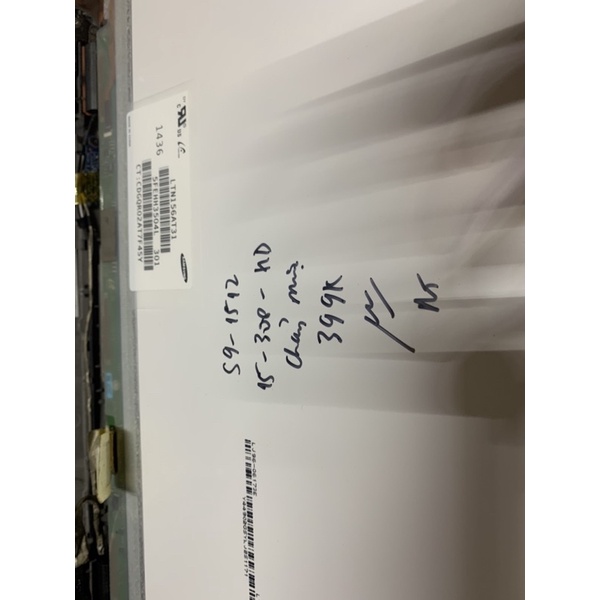 màn hình laptop cũ 15.6 loại mỏng 30 chân kết nối chảy mực