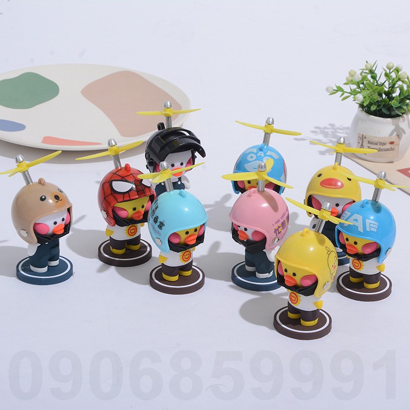 Vịt đồ chơi lalafan gắn mũ bảo hiểm (Chọn Mẫu Inbox)