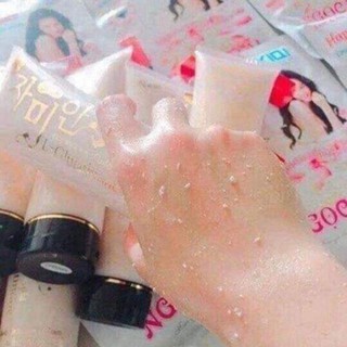Tẩy Tế Bào Chết HQ có hạt massage