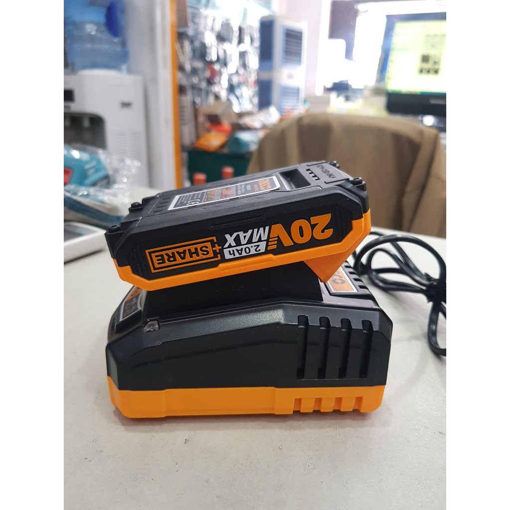 Combo pin sạc Ingco FBLI2001 FCLI2001 20V