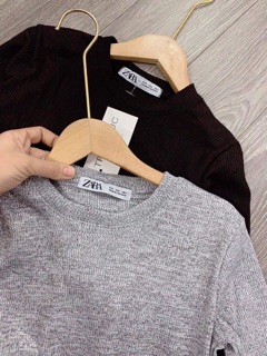 Đầm len xẻ tà