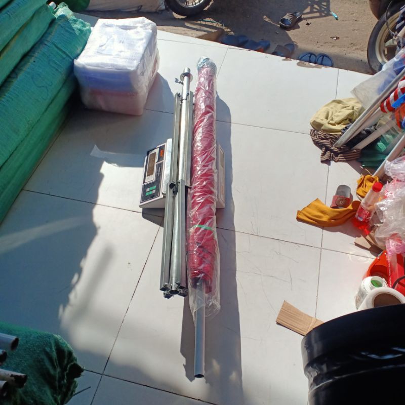Dù 2m2 và chân xếp treo quần áo