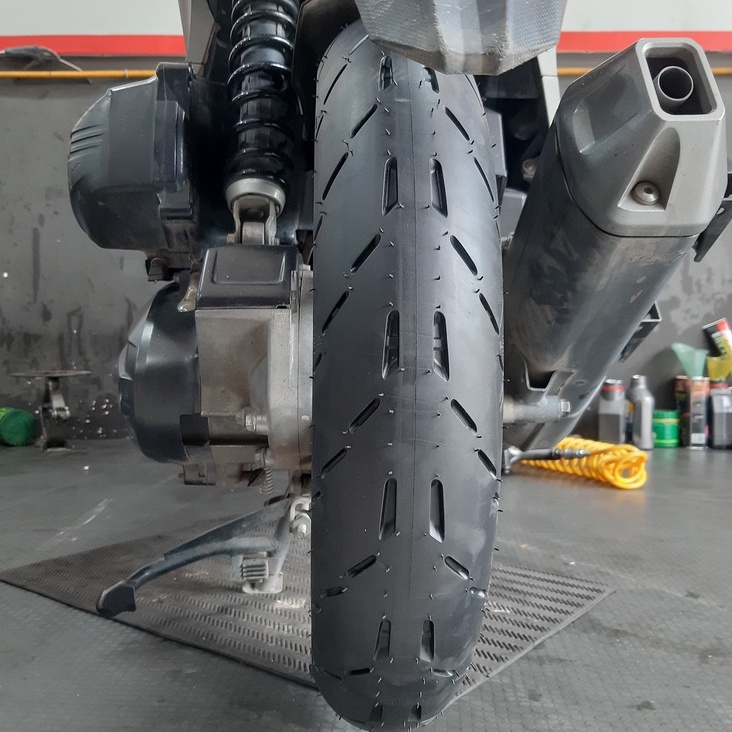 Vỏ Michelin Pilot Moto GP 80/90-14 hoặc 90/90-14