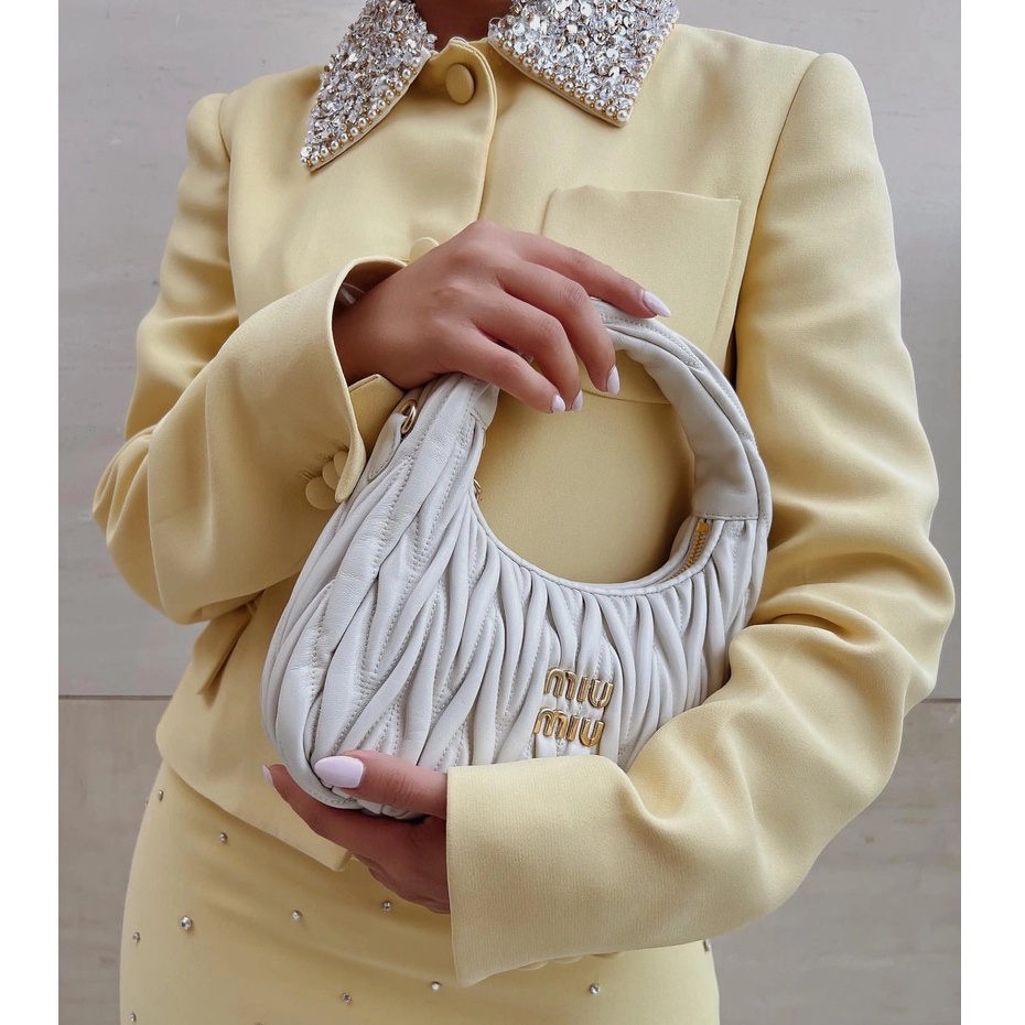 Năm 2022 Mới M * IU Túi Hobo Da 3D