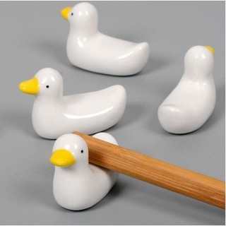 Gác đũa gốm sứ hình vịt con