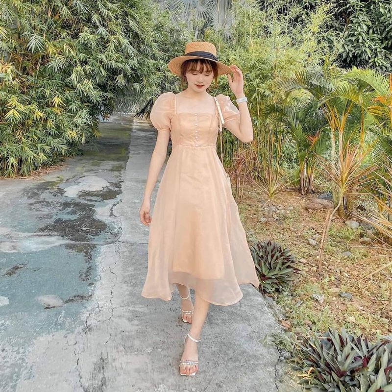 Váy trắng dự tiệc tiểu thư tay phồng cổ vuông | BigBuy360 - bigbuy360.vn