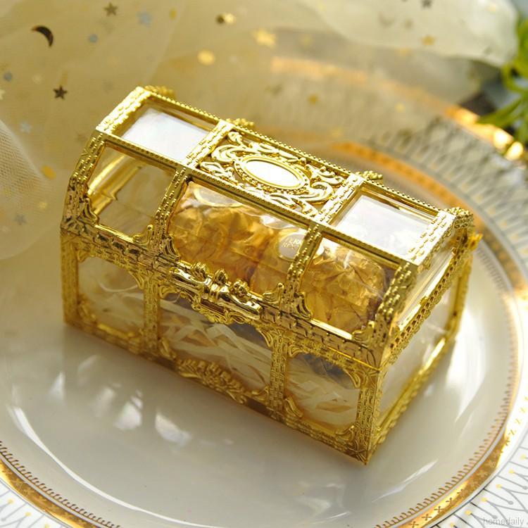 Hộp nhựa đựng kẹo/ quà tặng hình chiếc rương kho báu Boite Dragees De Mariage trong suốt