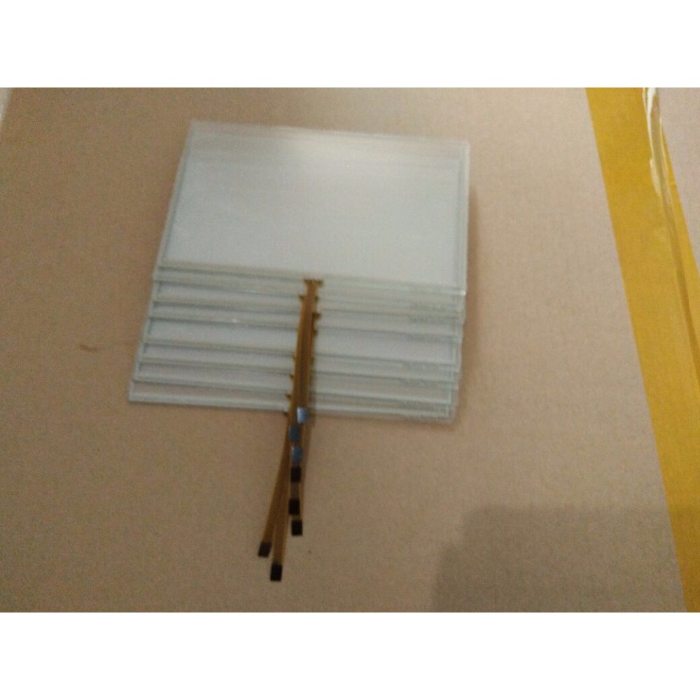 Bảng kính cảm ứng kt300