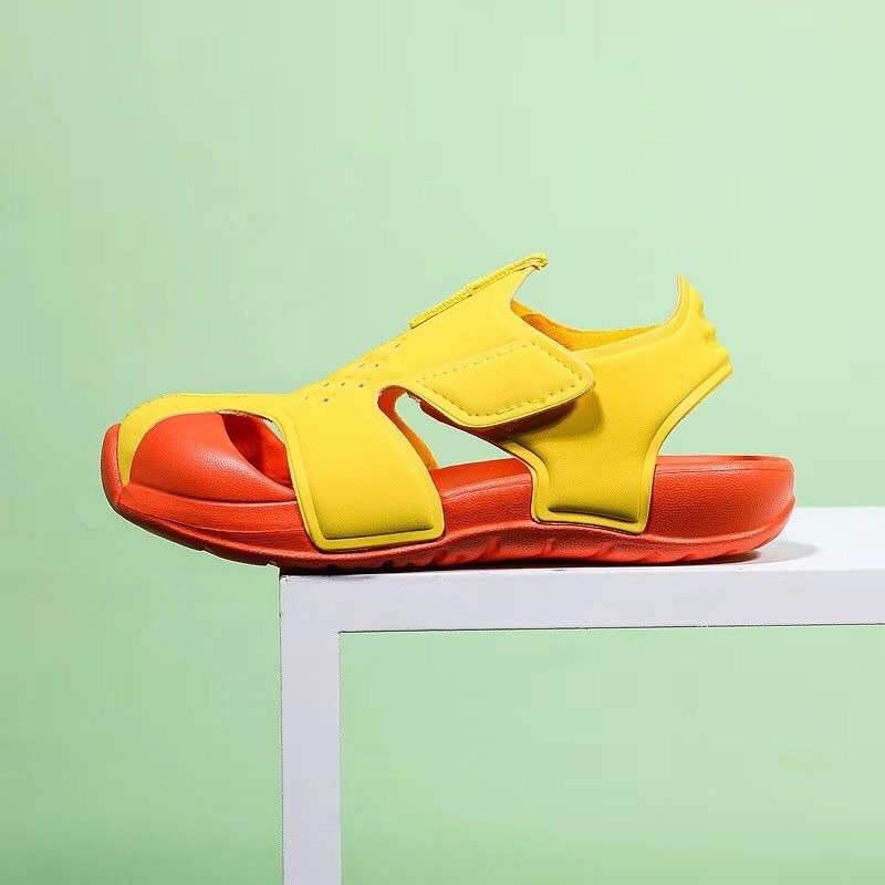 Sandal giọ cho bé