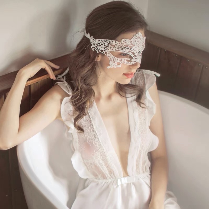 Ren đeo mắt 50 sắc thái ME3025