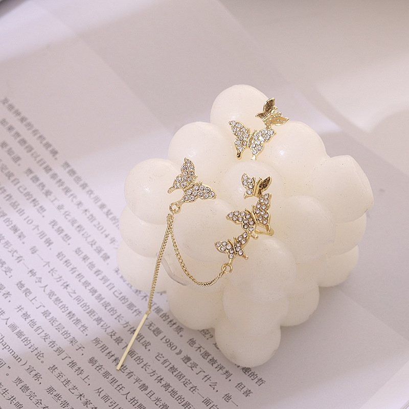 Hoa Tai Dáng Dài Tua Rua Một Bên Tai Phong Cách Hàn Quốc Mới Hợp Thời Trang