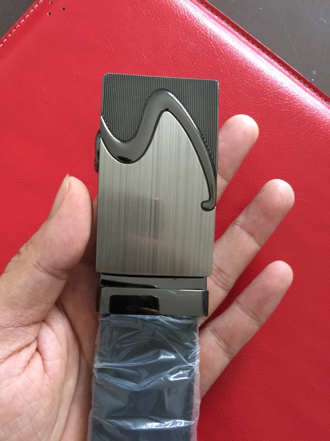 Dây nịt nam hình chữ S tặng 05 tất hình cờ các nước