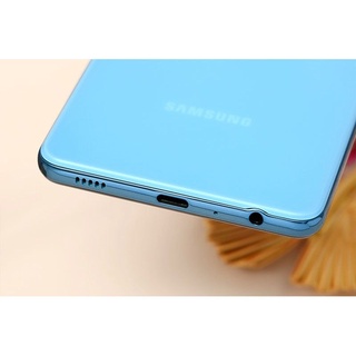 Điện thoại Galaxy A72