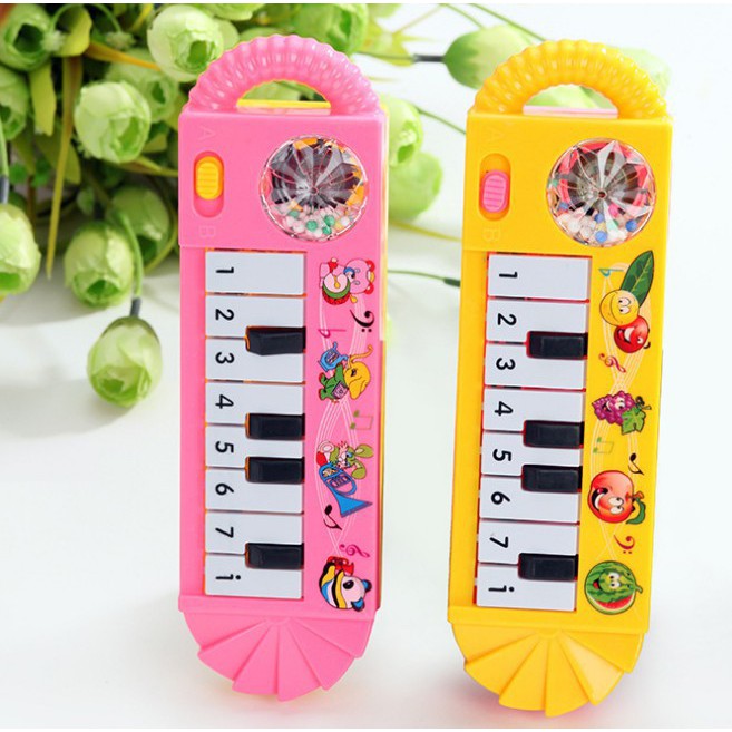 Đồ chơi đàn piano mini cho bé thỏa sức âm nhạc.