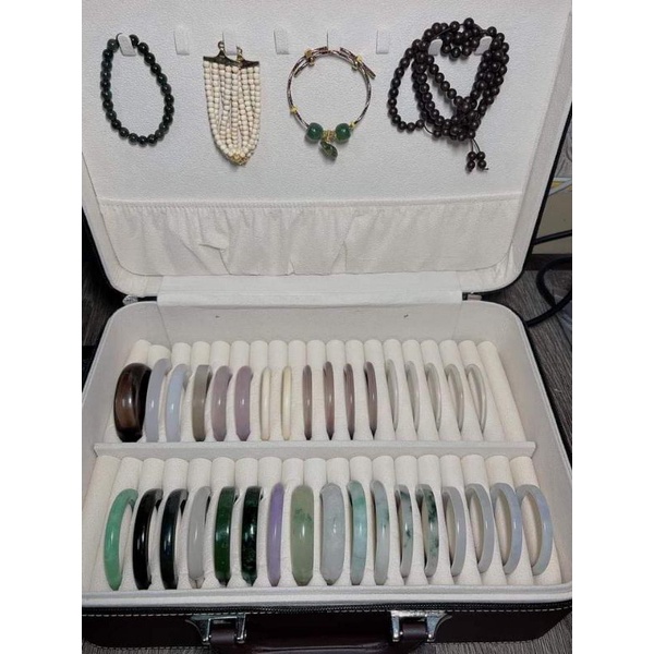 Vali Hộp Đựng 40 Vòng Tay Bản Cứng, Đựng Trang Sức Cao Cấp