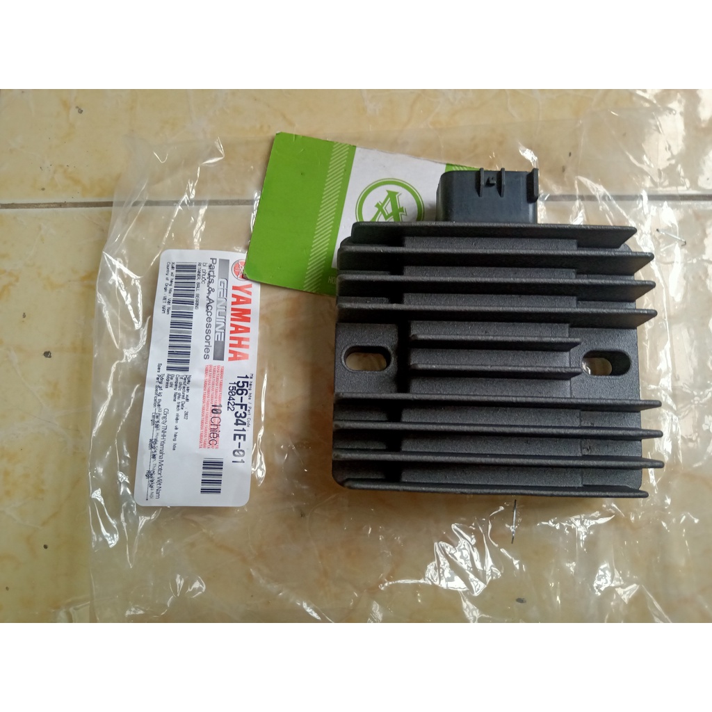 Sạc Yamaha 3 pha 6 chân nhỏ cho xe moto cao cấp