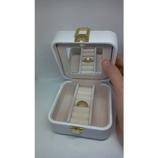hộp đựng nhẫn mini