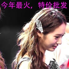 💥FOLLOW TẶNG 3K💥HÀNG CÓ SẴN💥 Kẹp Tóc Hình Xương Bàn Tay Độc Đáo Cá Tính Halloween Độc Lạ 💥CHỌN MẪU💥VOUCHER 001546