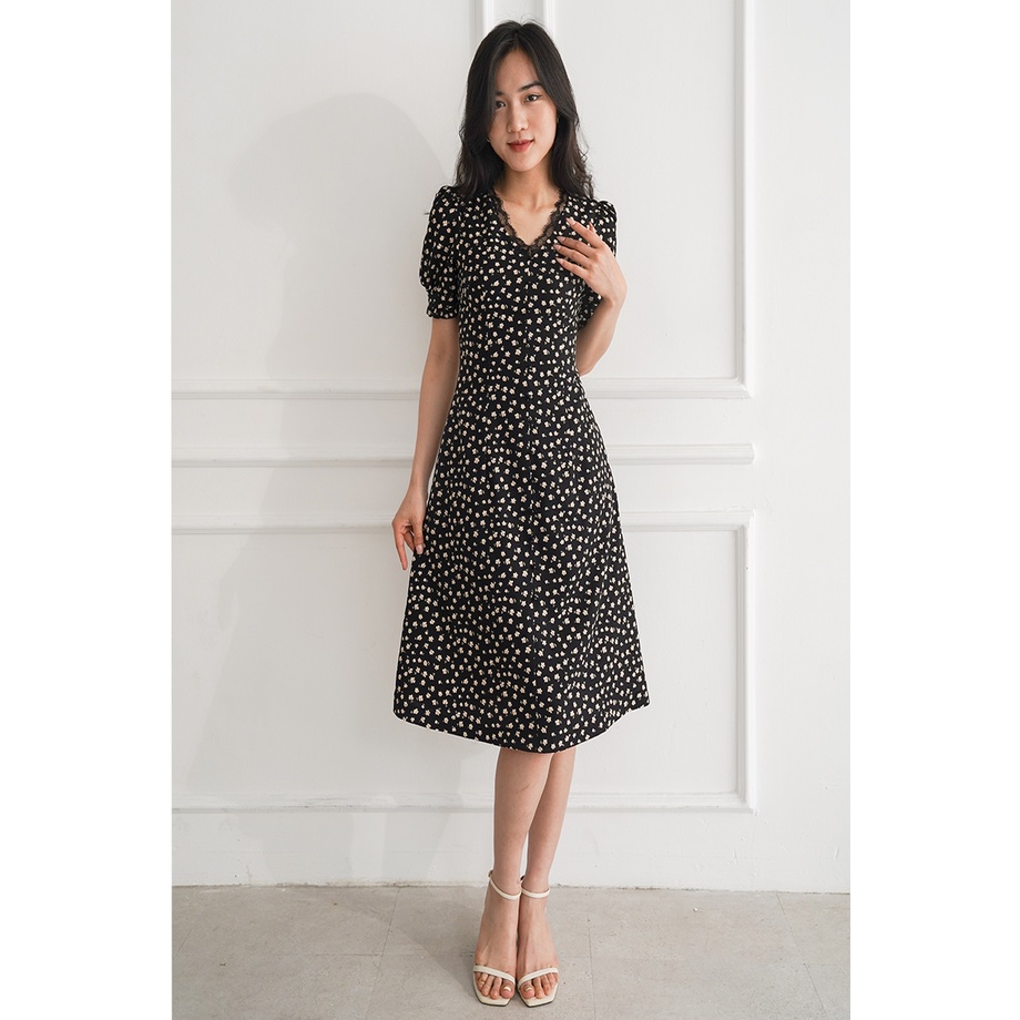 De Leah - Đầm Ôm A Cổ Kẹp Ren - Thời Trang Thiết Kế