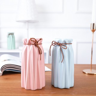 Bình gốm cắm bông có nơ - 7582