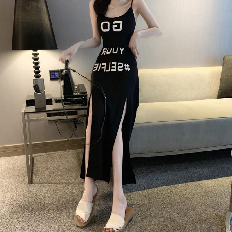 Đầm hai dây dáng dài in chữ xẻ tà cao quyến rũ cho nữ | BigBuy360 - bigbuy360.vn